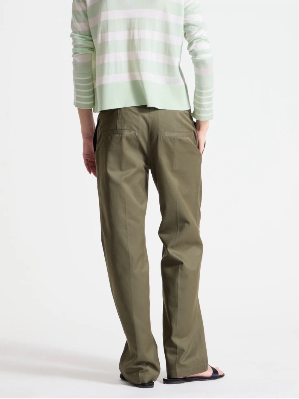 Relaxed Straight-Leg Women's Trousers in Olive Green - Picture 4 of 4